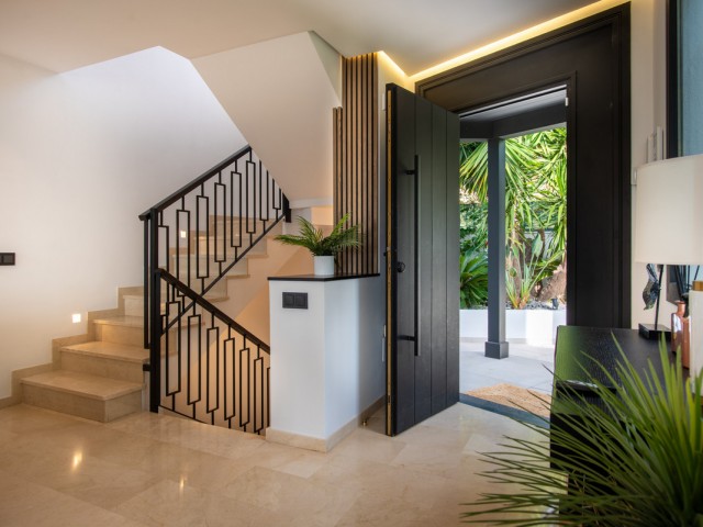 Villa avec 5 Chambres  à La Quinta