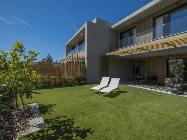 Townhouse El Chaparral - R5154769