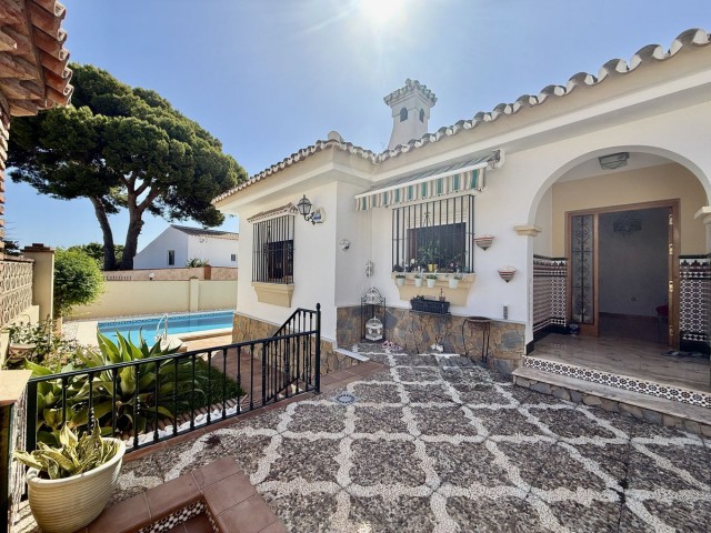 3 Bedrooms Villa in Benalmadena