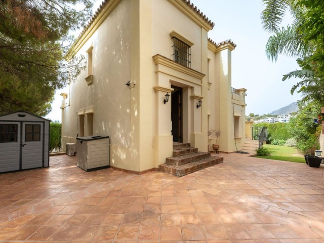 3 Bedrooms Villa in Mijas
