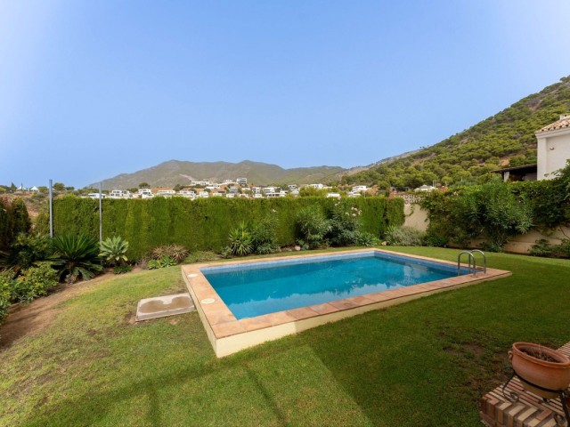 3 Bedrooms Villa in Mijas