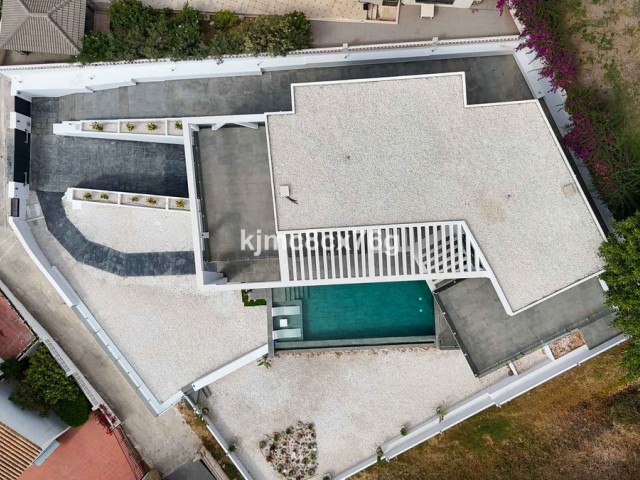 5 Sovrums Villa i El Faro