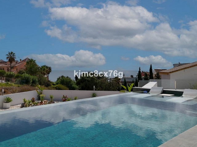 5 Sovrums Villa i El Faro