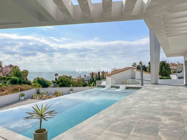 5 Sovrums Villa i El Faro