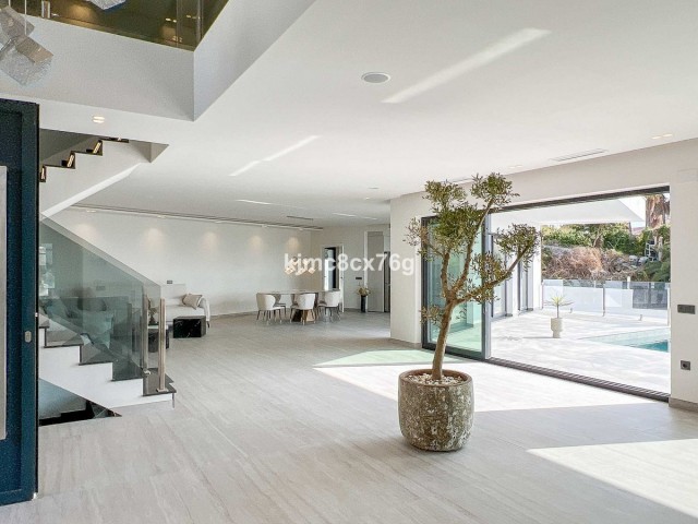 5 Sovrums Villa i El Faro