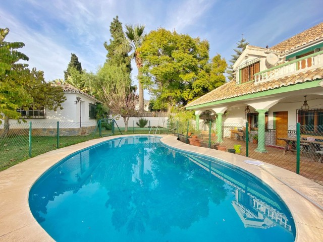5 Soveroms Villa i Marbella