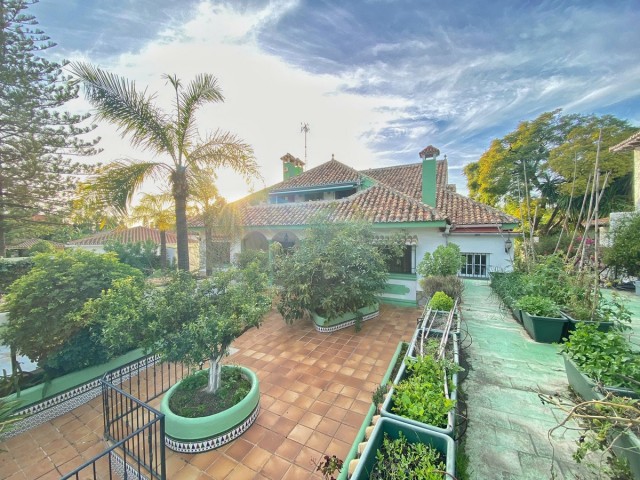 5 Soveroms Villa i Marbella
