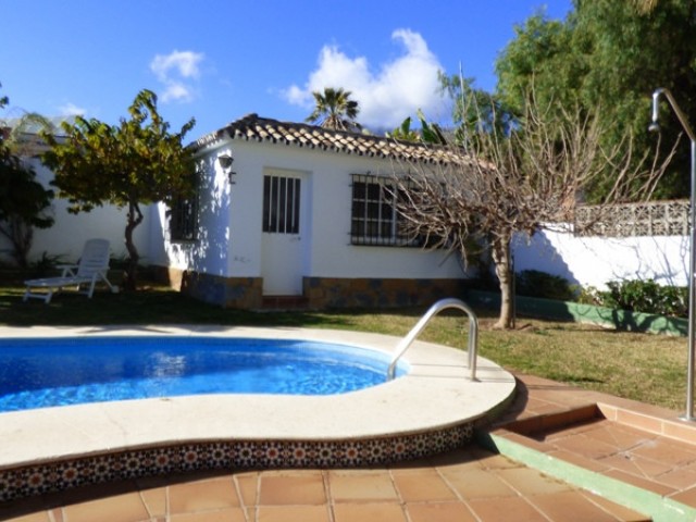 5 Bedrooms Villa in Marbella