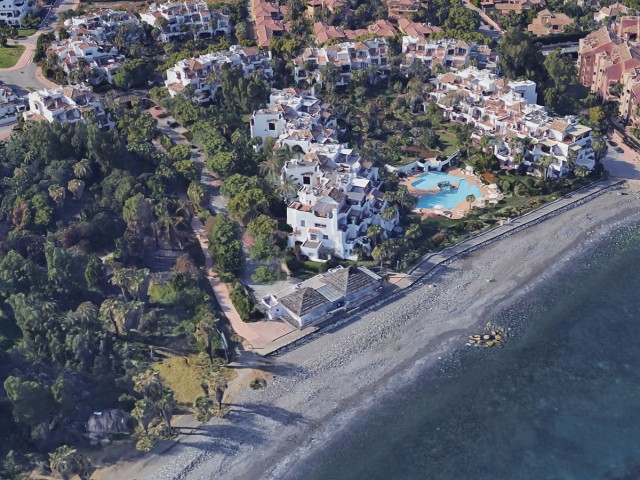Commercial in Puerto Banús