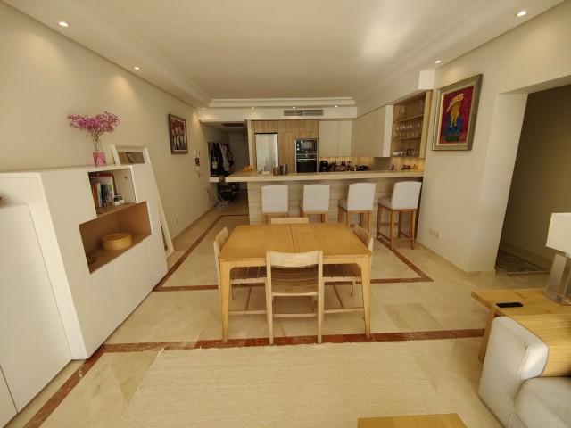 3 Bedrooms Apartment in Puerto Banús
