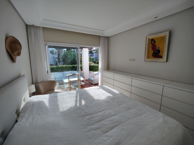 3 Bedrooms Apartment in Puerto Banús