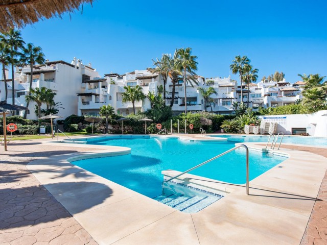 3 Bedrooms Apartment in Puerto Banús