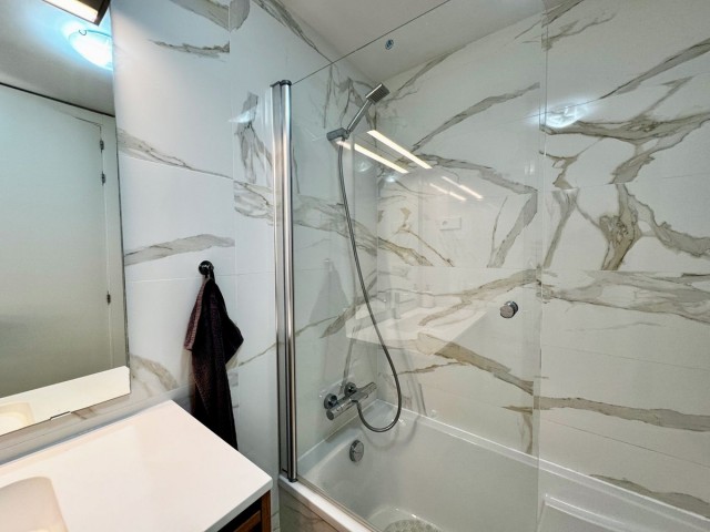 Apartamento con 2 Dormitorios  en Torreblanca