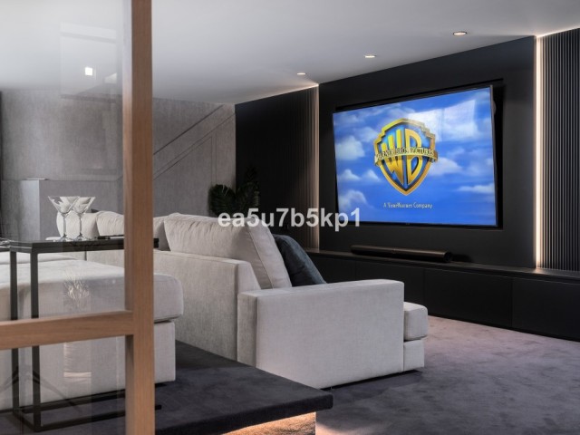 3 Slaapkamer Rijtjeshuis in Marbella