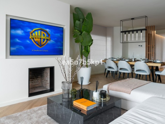 3 Slaapkamer Rijtjeshuis in Marbella