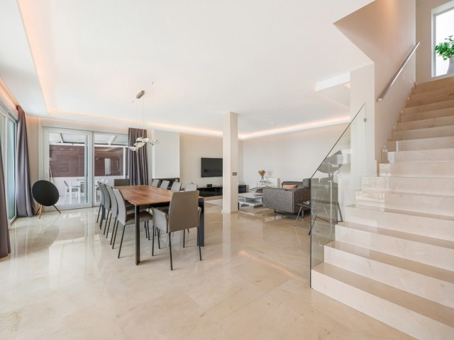 4 Schlafzimmer Villa in Nueva Andalucía
