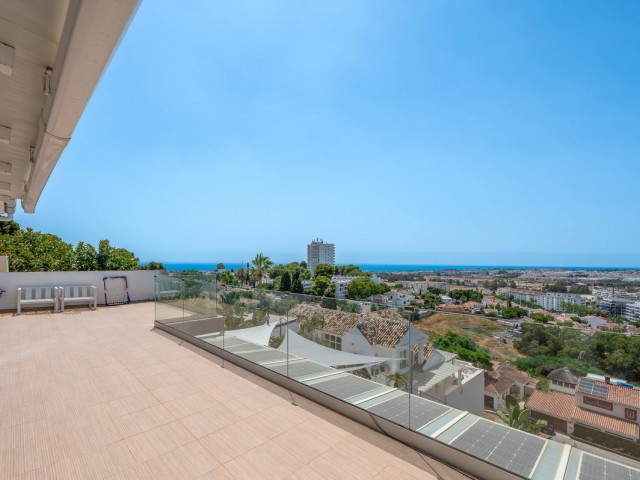 4 Schlafzimmer Villa in Nueva Andalucía