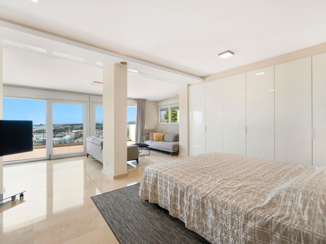 4 Schlafzimmer Villa in Nueva Andalucía