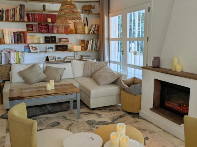 5 Soveroms Villa i Mijas