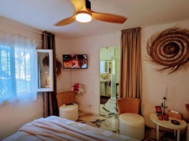 5 Soveroms Villa i Mijas