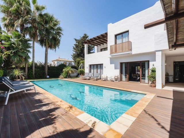 4 Soveroms Villa i San Pedro de Alcántara