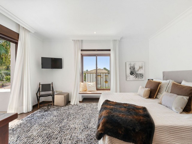 4 Soveroms Villa i San Pedro de Alcántara