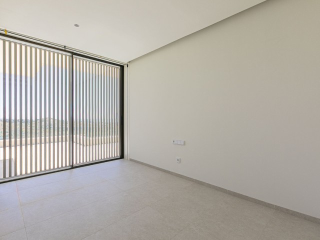 3 Bedrooms Apartment in Benahavís