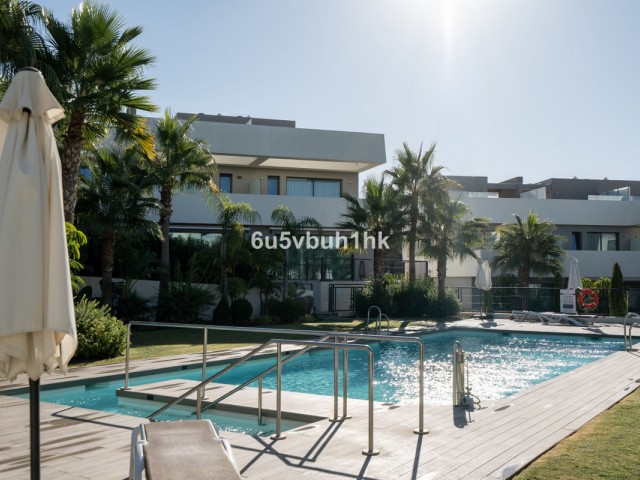 Maison mitoyenne avec 4 Chambres  à La Cala de Mijas