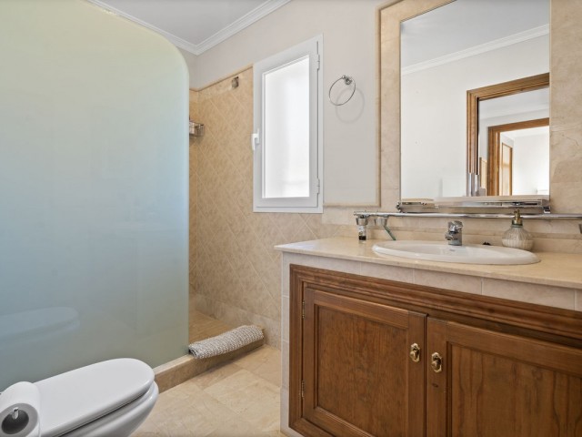 5 Soveroms Villa i Nueva Andalucía