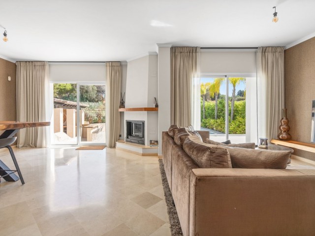 5 Slaapkamer Villa in Nueva Andalucía