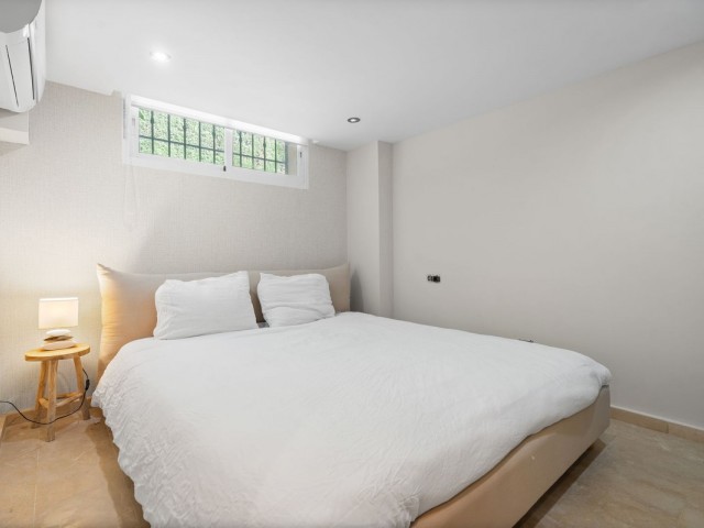 5 Slaapkamer Villa in Nueva Andalucía