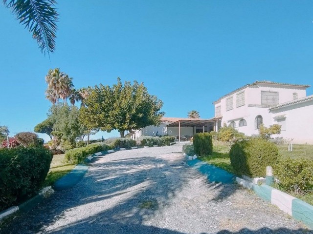 4 Soveroms Villa i Marbella