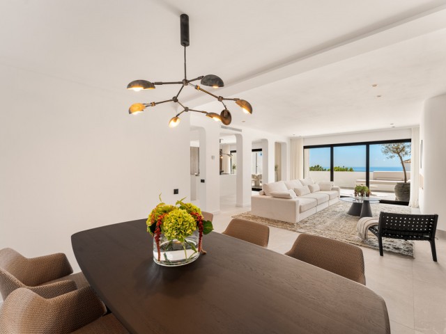 3 Bedrooms Apartment in Benahavís