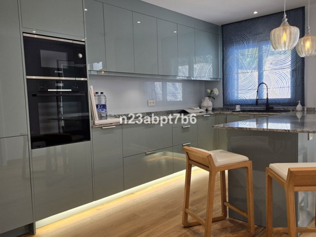 3 Makuuhuoneen Rivitalo Istán