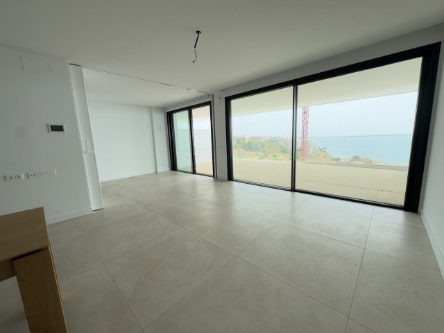 2 Slaapkamer Appartement in Higueron