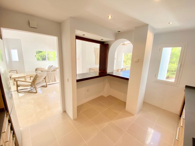 3 Makuuhuoneen Rivitalo Istán