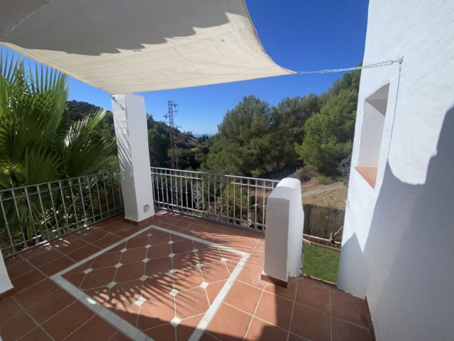 3 Makuuhuoneen Rivitalo Istán