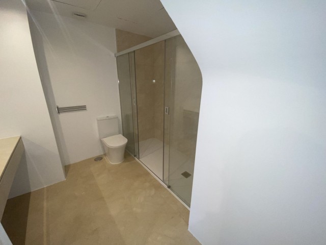 3 Makuuhuoneen Rivitalo Istán