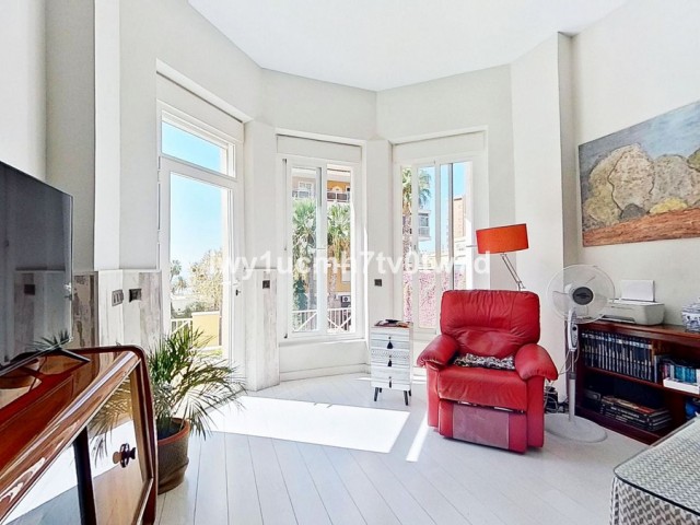 3 Bedrooms Apartment in Malagueta