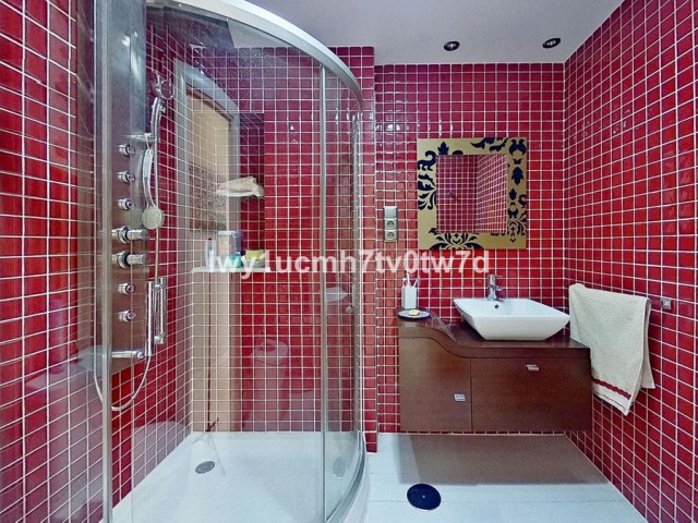 3 Bedrooms Apartment in Malagueta