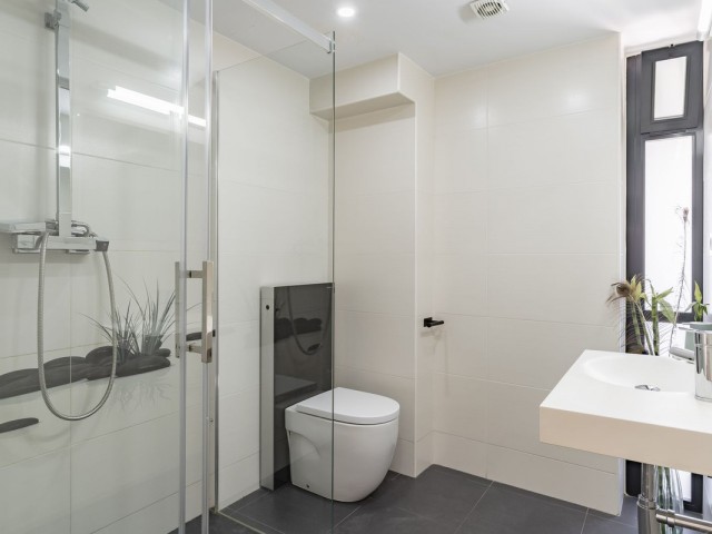 2 Schlafzimmer Apartment in Torremolinos