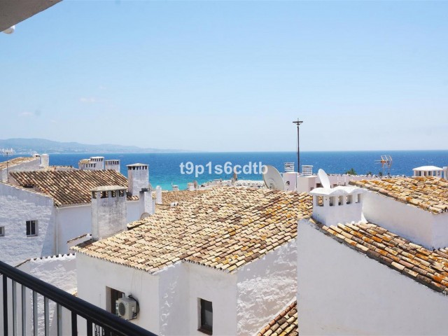 3 Bedrooms Apartment in Puerto Banús