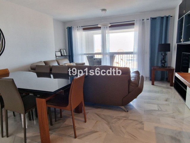 3 Bedrooms Apartment in Puerto Banús