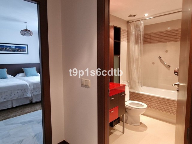 3 Bedrooms Apartment in Puerto Banús