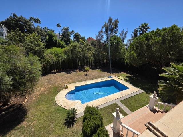 4 Bedrooms Villa in Las Chapas