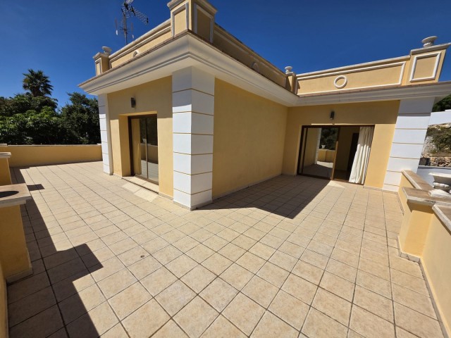 4 Bedrooms Villa in Las Chapas