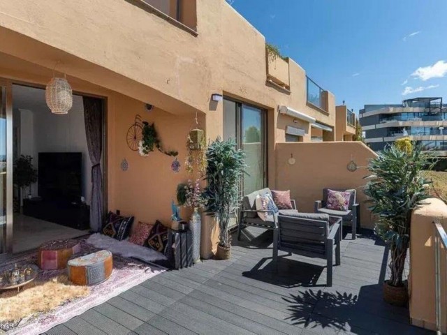 2 Bedrooms Apartment in Selwo