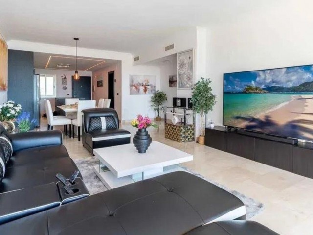 2 Bedrooms Apartment in Selwo