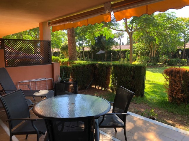 2 Bedrooms Apartment in Elviria