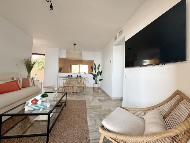 2 Bedrooms Apartment in Fuengirola